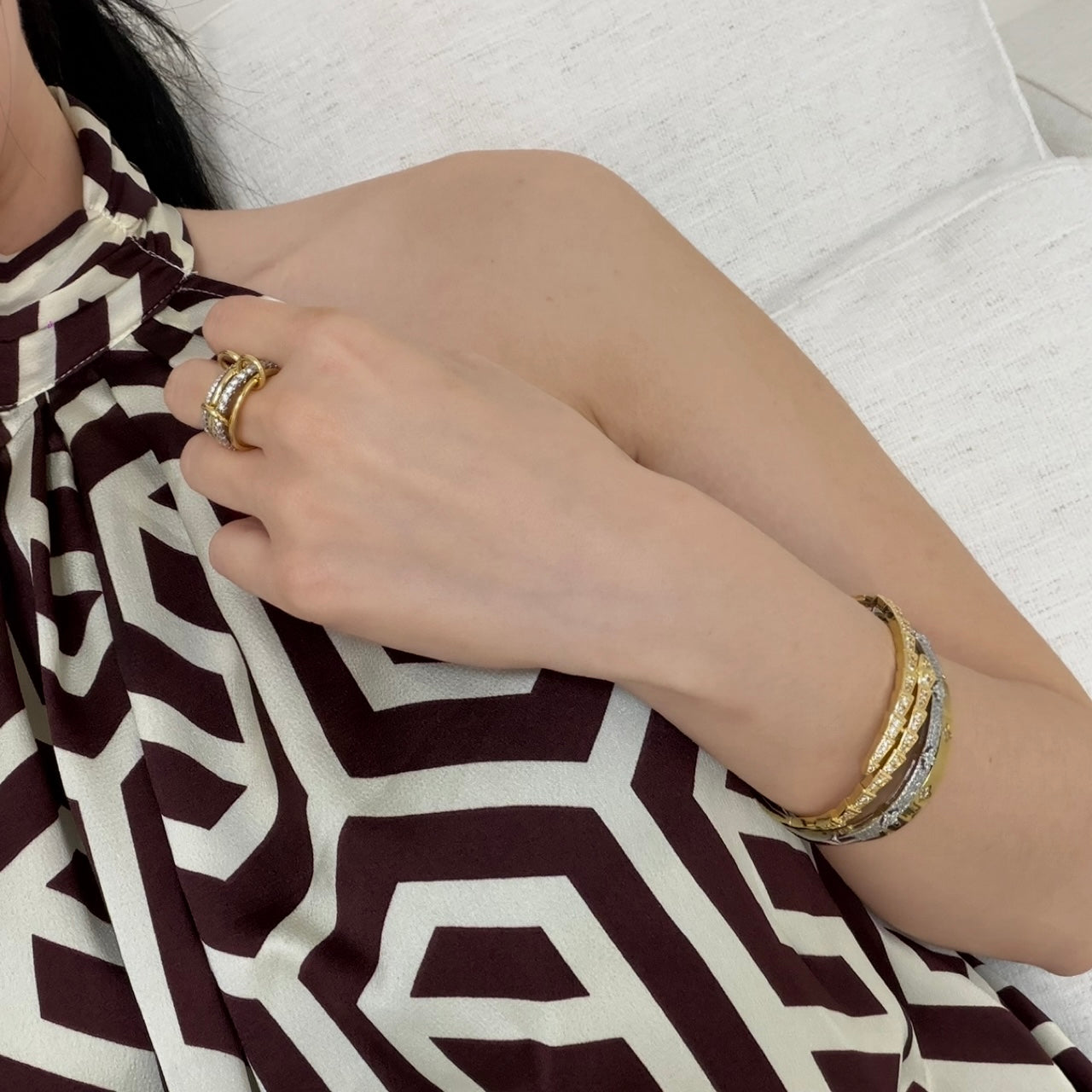 High-End Snake Silhouette Bangle / Micro-Pave Luxury Bracelet