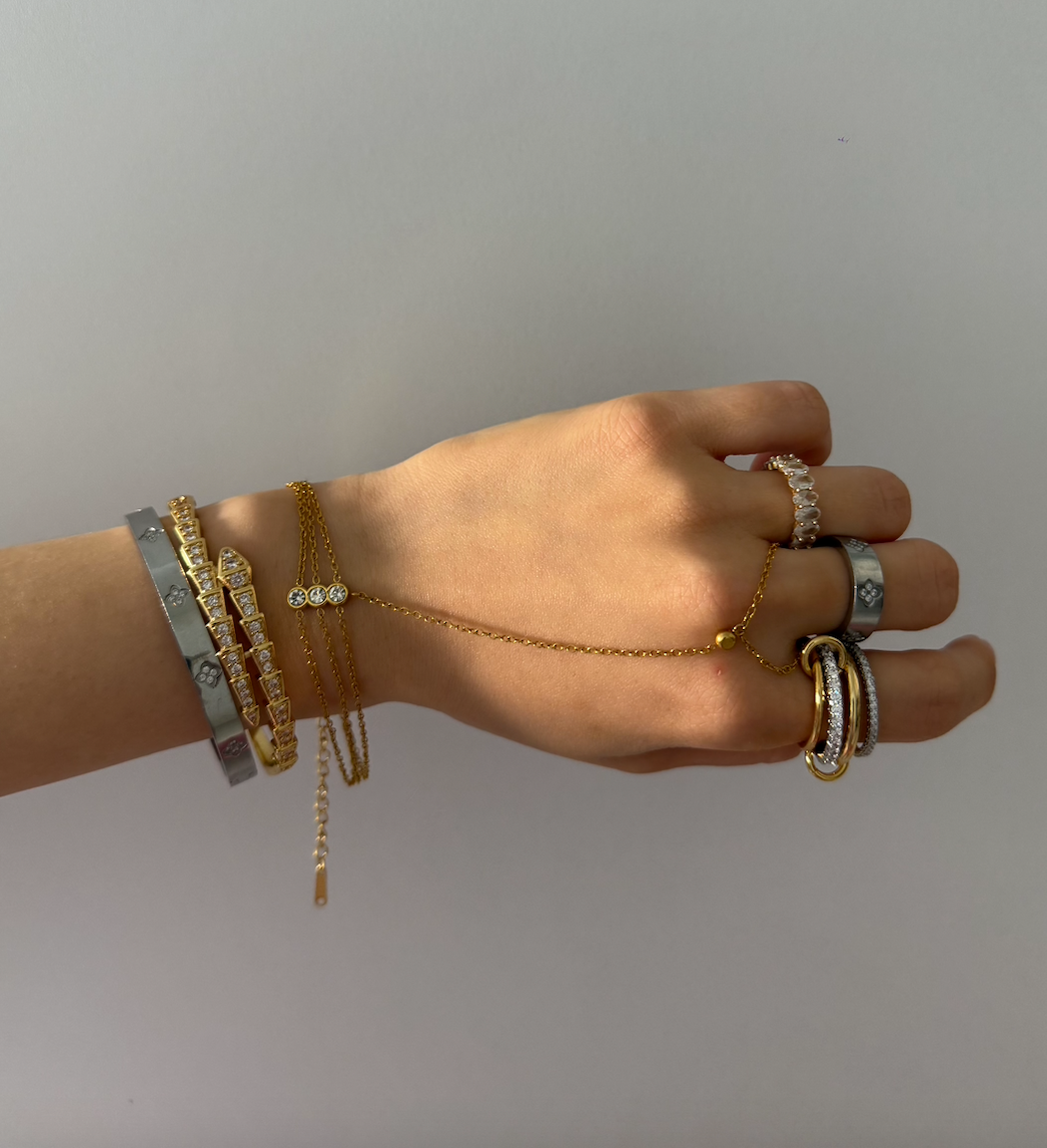 Bound Gleam – Stackable Viral Ring Set
