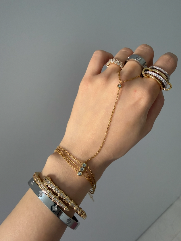 Bound Gleam – Stackable Viral Ring Set